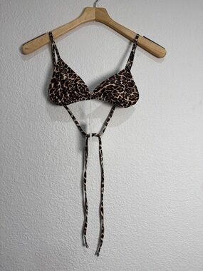 Loleia Women's Leopard Print Triangle Bikini Top Sz M Swimwear Beach Resortwear